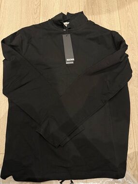 Brand NEW Men's Black Long-Sleeve turtleneck